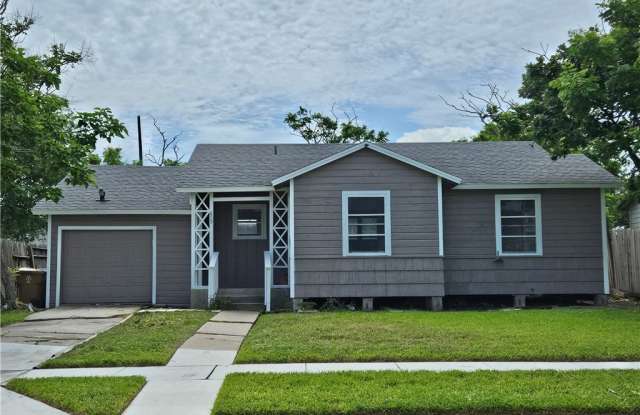 605 Lansdown Drive photos photos