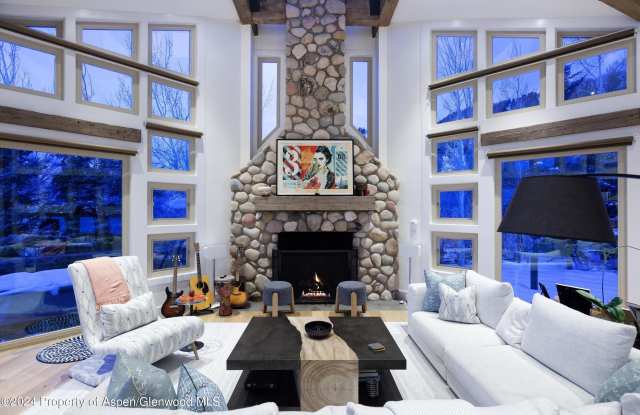 123 Larkspur Lane photos photos