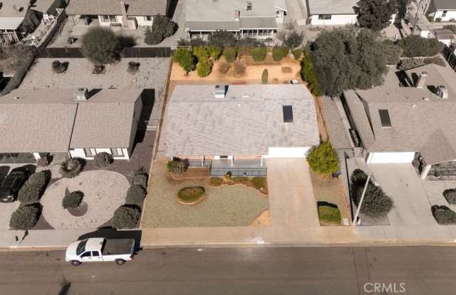 27465 Embassy Street Gallery 4