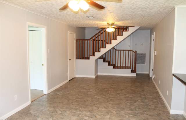 1301 17th St. (back) Gallery 2