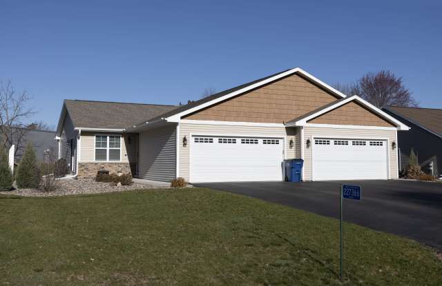227366 Dove Ave - 227366 Dove Avenue, Rib Mountain, WI 54401
