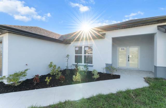 1242 NW 22nd Ave photos photos