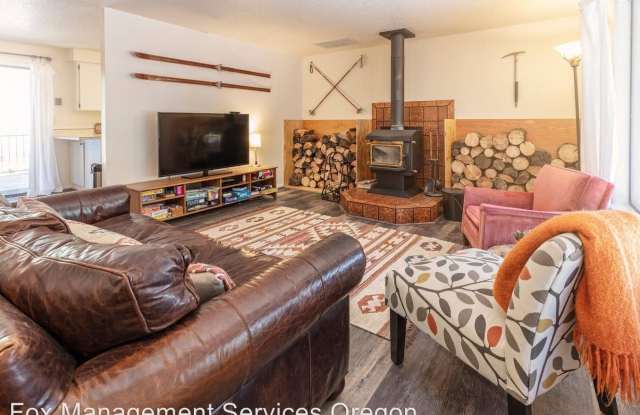 16354 Skyliners Road Gallery 2