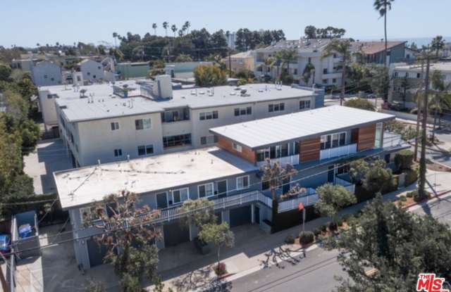 402 Pacific St photos photos