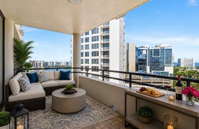 1255 N GULFSTREAM Avenue photos photos