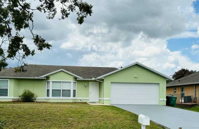 367 SW Donna Terrace photos photos