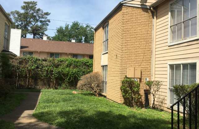 3 bedrooms / 2 bathrooms - 2nd floor condo - 6200 West Tidwell Road, Houston, TX 77092
