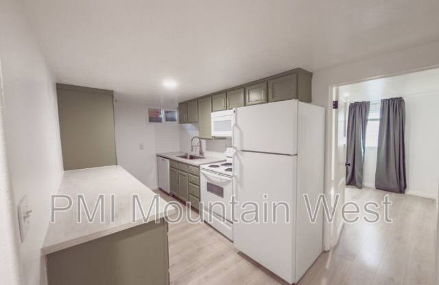 872 N. Main St. photos photos