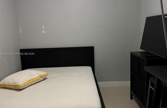 17199 NE 2nd Ct photos photos 17199 NE 2nd Ct photos photos