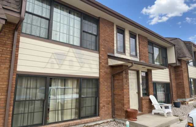 1711 Fetterman Dr photos photos
