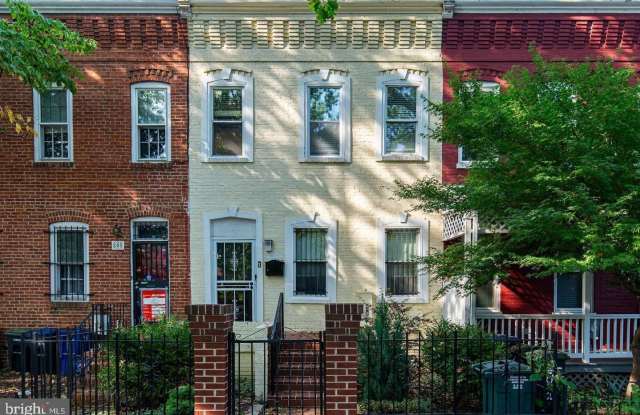 810 I STREET NE - 810 I Street Northeast, Washington, DC 20002