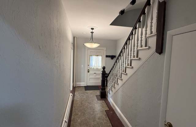 7 Windom Street Gallery 2
