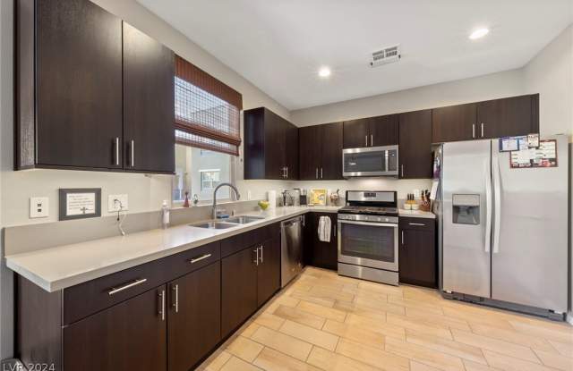 11257 Rainbow Peak Avenue - 11257 Rainbow Peak Avenue, Summerlin South, NV 89135