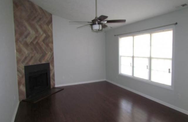 165 Cavalier Drive Gallery 2