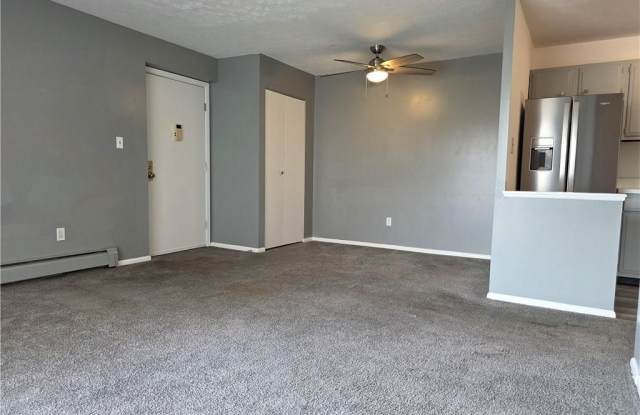 16101 Maple Park Drive Gallery 4