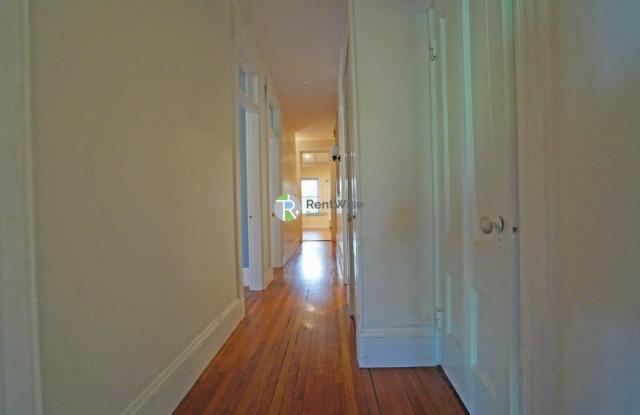 11 Parsons St. Gallery 4