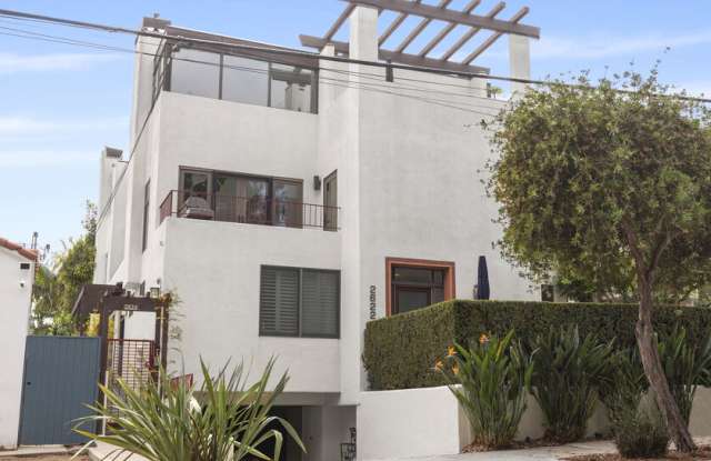 2620 Highland Ave - 2620 Highland Avenue, Santa Monica, CA 90405
