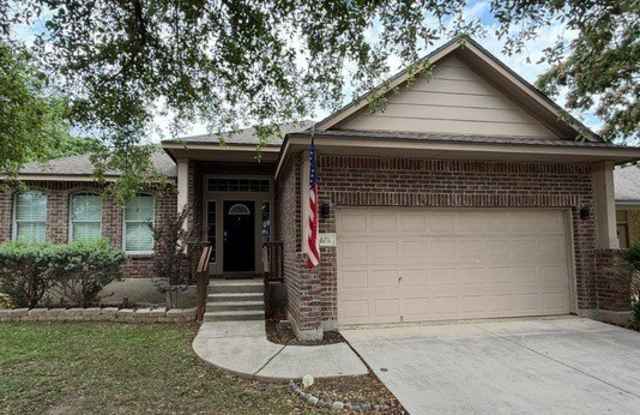 8711 Laurel Canyon - 8711 Laurel Canyon Drive, Universal City, TX 78148