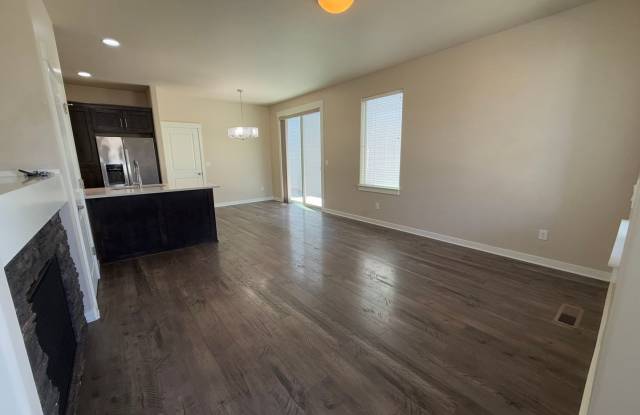 3 Bed/2.5 Bath Single Family Home in SW Redmond - Triple Ridge Gallery 4