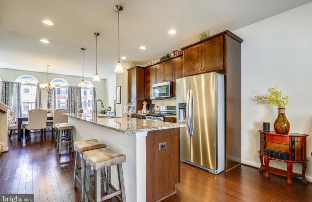 12802 RUSTIC ROCK LANE Gallery 4