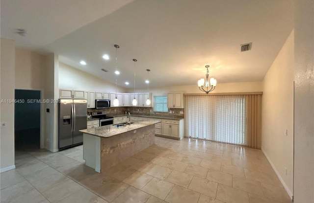 3152 Point St photos photos 3152 Point St photos photos