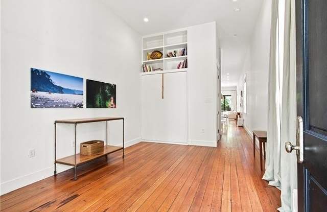 434 STATE Street Gallery 4