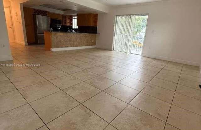 2660 W 76th St photos photos