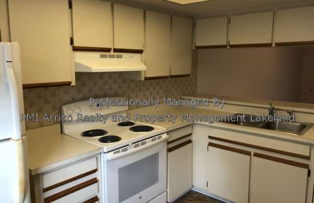 594 Lake Carolyn Cir Gallery 2