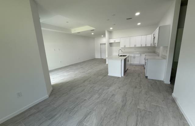2964 Wells Avenue Gallery 4