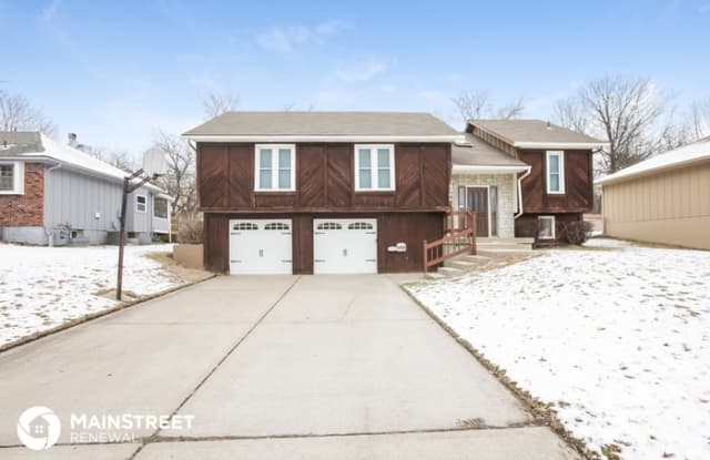 1732 Northeast Ridgeview Drive - 1732 Northeast Ridgeview Drive, Lee's Summit, MO 64086
