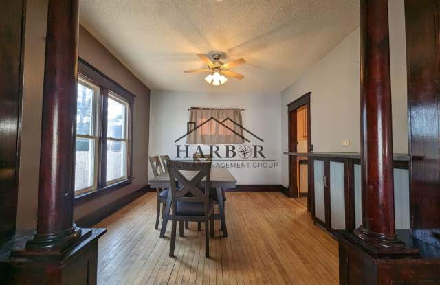 Charming single family home with beautiful hardwood floors photos photos