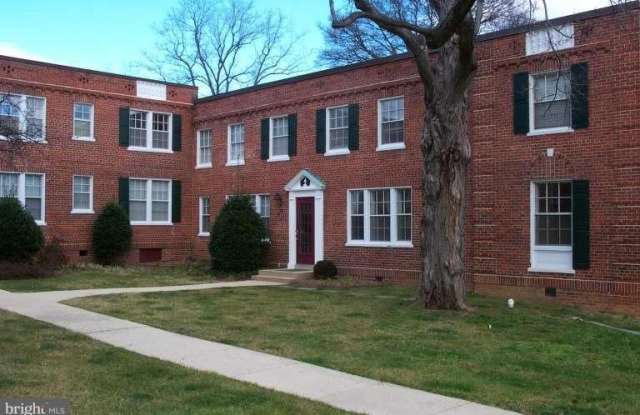 1805 KEY Boulevard N photos photos