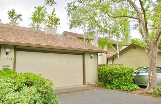 1540 Candelero Drive Gallery 1