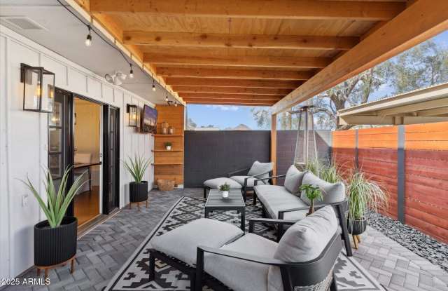 5020 N Granite Reef Road photos photos