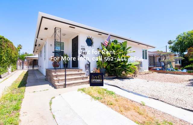 House - 3 Bedrooms / 2 Baths / Montebello photos photos