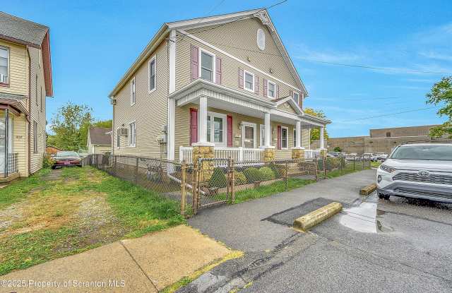 441 14th Avenue photos photos