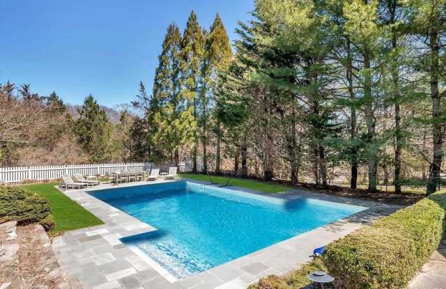 6 Plume Grass Way - 6 Plume Grass Way, Westhampton, NY 11977