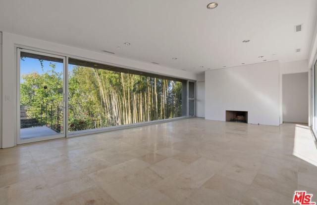 3944 Cody Road Gallery 2