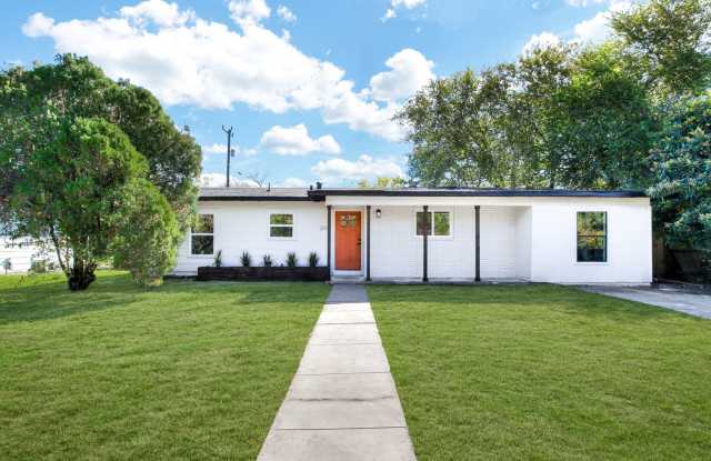 Beautiful Mid-Century Modern Rental! photos photos