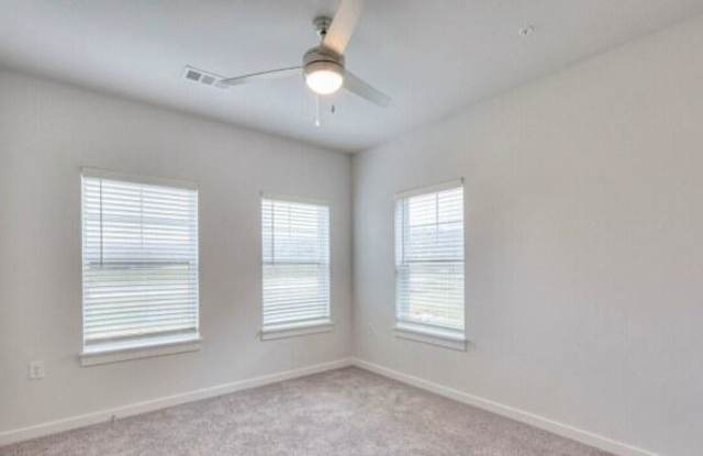 7464 Daffan Ln Gallery 4