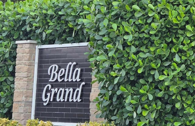 10416 NW 8th St photos photos