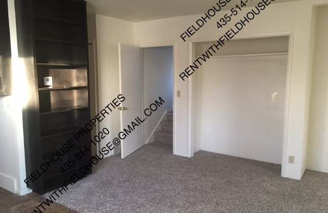 42 E 400 S - 42 E 400 S Upstairs photos photos