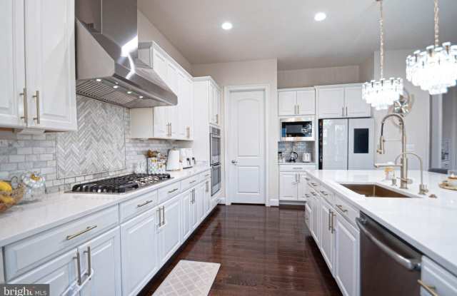 41523 CROSS CANTER Drive Gallery 4