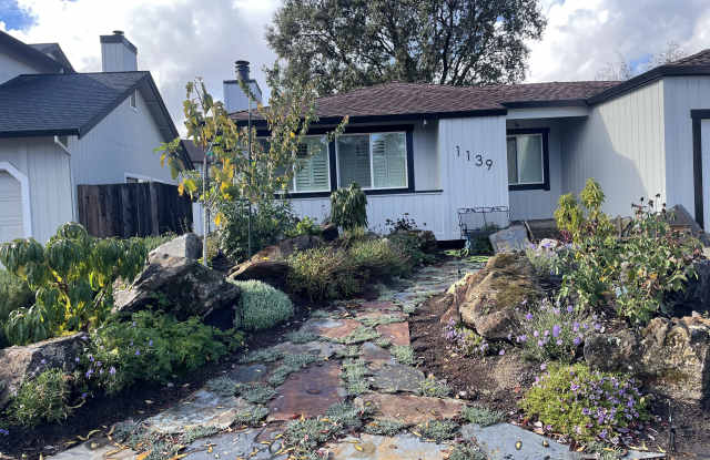 1139 Meridian Circle - 1139 Meridian Circle, Santa Rosa, CA 95401