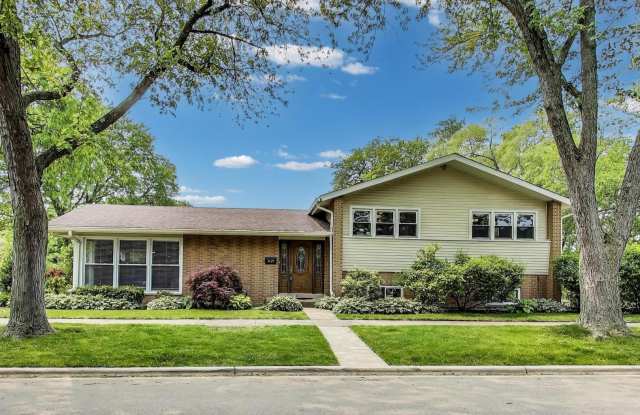 3425 Lake Street photos photos