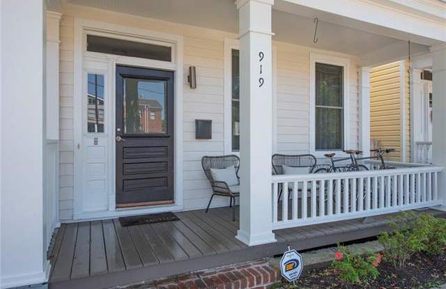 919 Chimborazo Boulevard Gallery 3