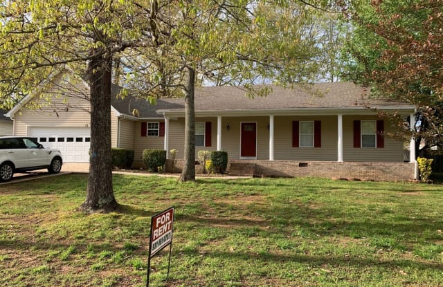 105 Point Drive - 105 Point Drive, Tullahoma, TN 37388