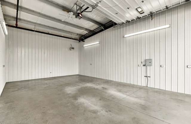 9310 East Knox Avenue - 1 Gallery 3