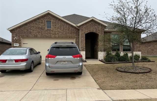 2631 Strawberry Hill Lane photos photos