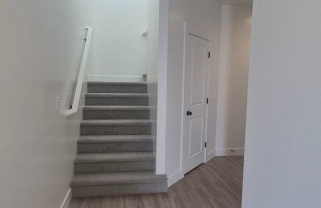 Brand New Townhome for Rent – Gallery 3